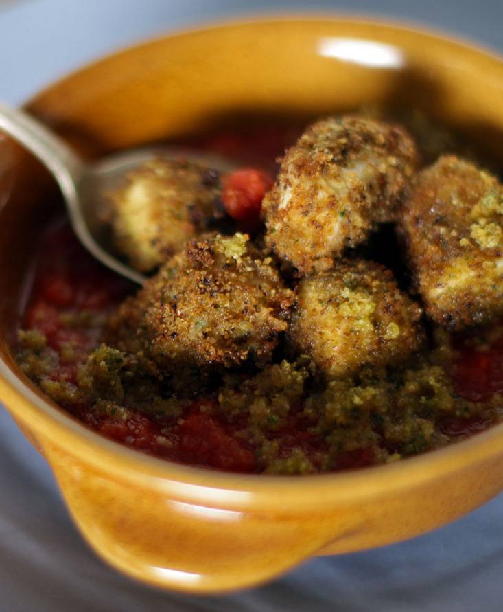 Hühnerbrust mit Tomatensauce nach der Art der Romagna