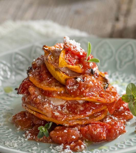 ÜBERBACKENES KÜRBIS-TÜRMCHEN